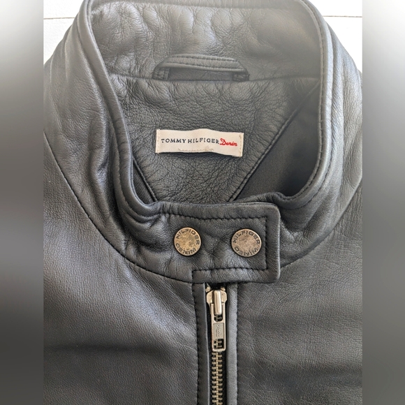 TOMMY HILFIGER Leather Jacket - Picture 2 of 8